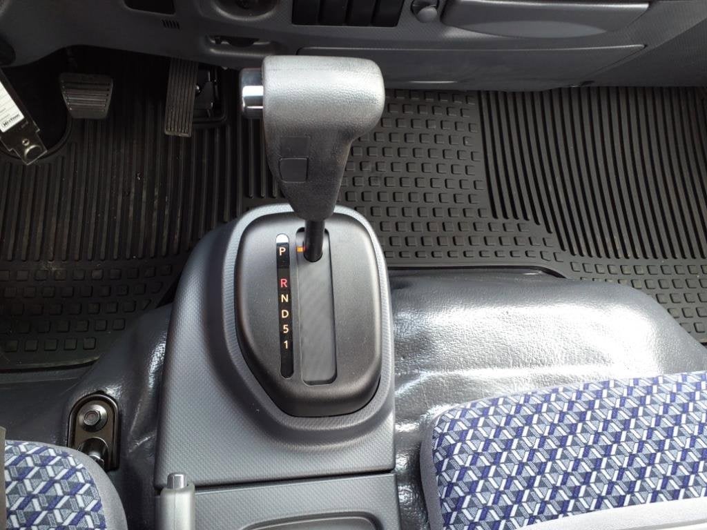 2025 Chevrolet Low Cab Forward 4500 Base