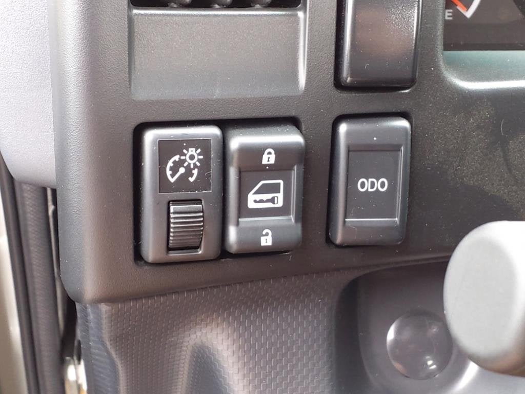 2025 Chevrolet Low Cab Forward 4500 Base