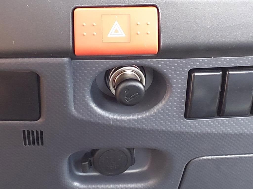 2025 Chevrolet Low Cab Forward 4500 Base