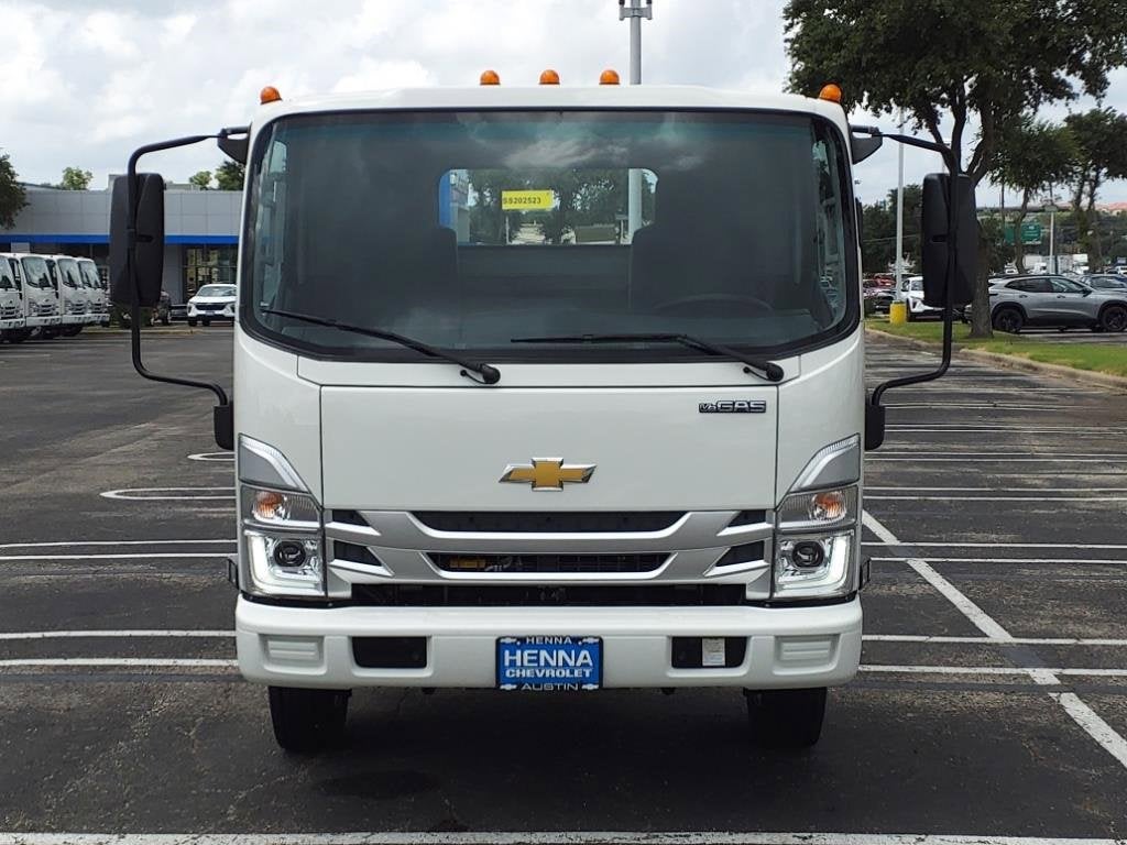 2025 Chevrolet Low Cab Forward 4500 Base