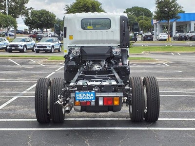 2025 Chevrolet Low Cab Forward 4500 Base