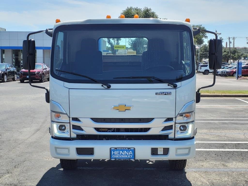 2025 Chevrolet Low Cab Forward 4500 Base