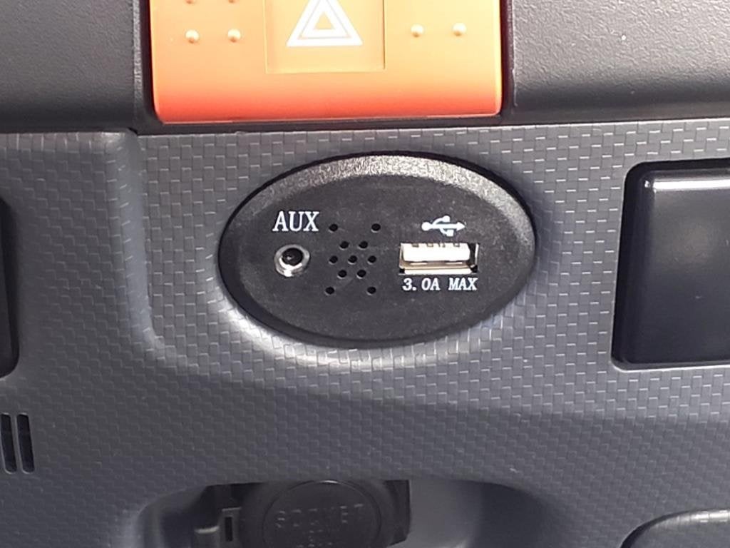 2025 Chevrolet Low Cab Forward 4500 Base