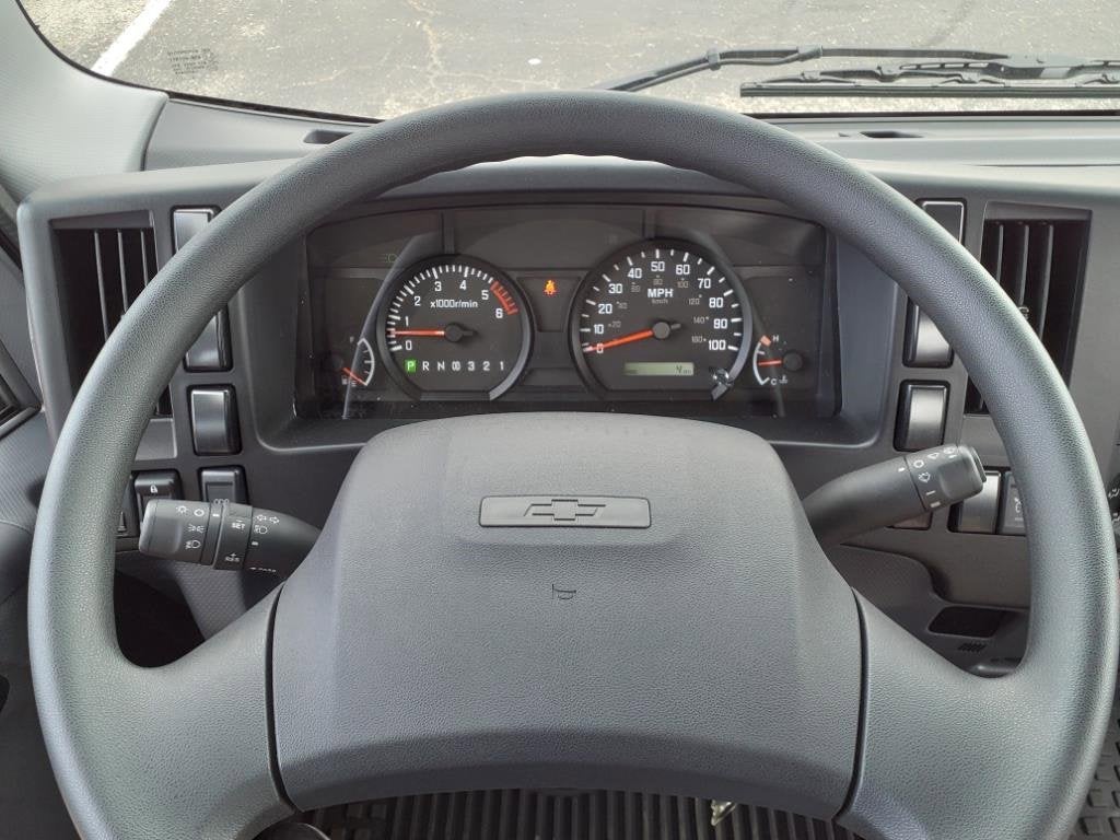 2025 Chevrolet Low Cab Forward 5500 XG Base