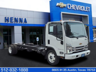 2025 Chevrolet Low Cab Forward 5500 XG Base