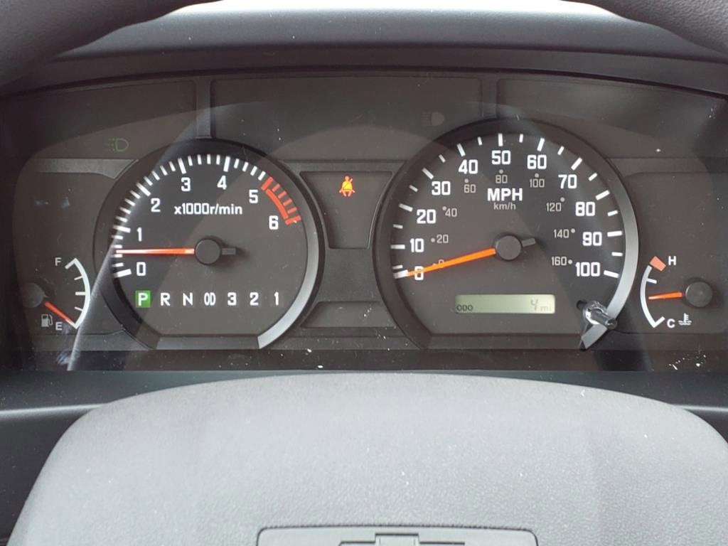 2025 Chevrolet Low Cab Forward 5500 XG Base