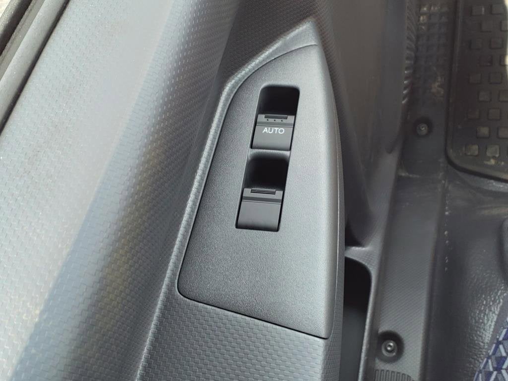 2025 Chevrolet Low Cab Forward 5500 XG Base