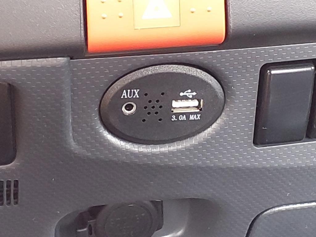 2025 Chevrolet Low Cab Forward 5500 XG Base