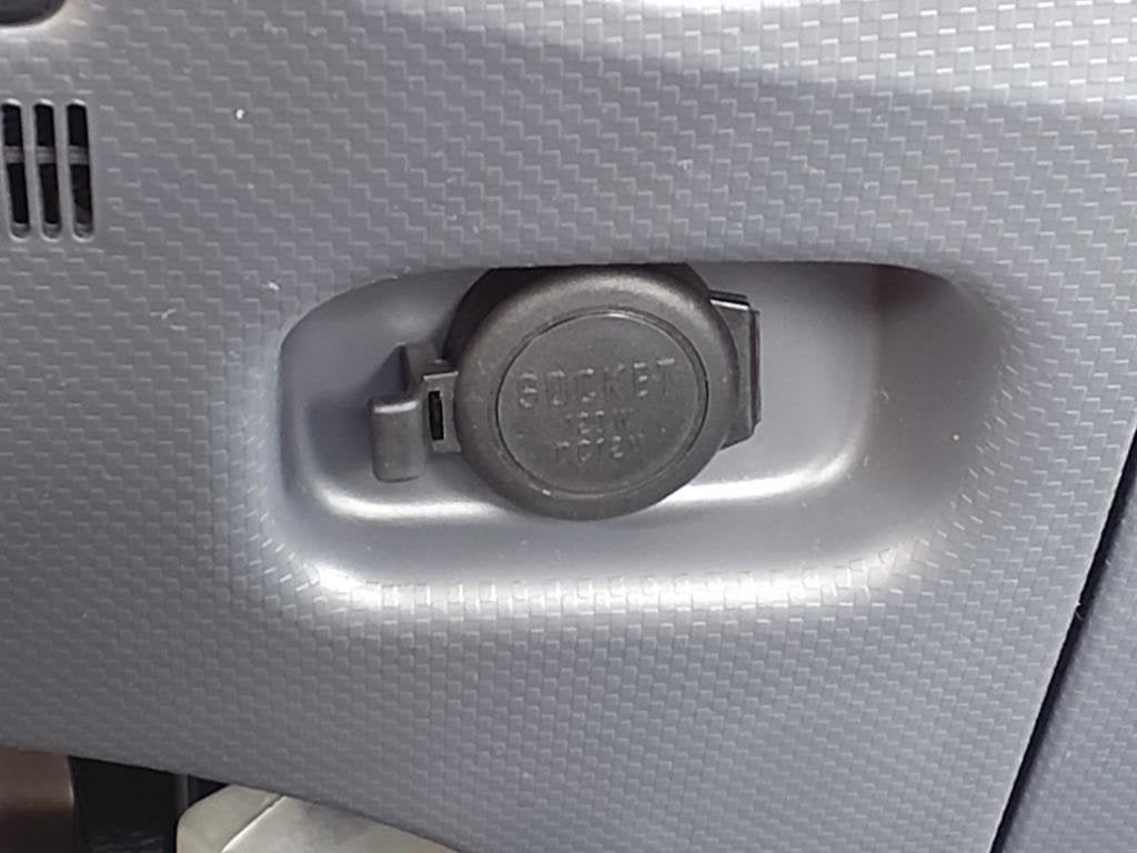 2025 Chevrolet Low Cab Forward 5500 XG Base