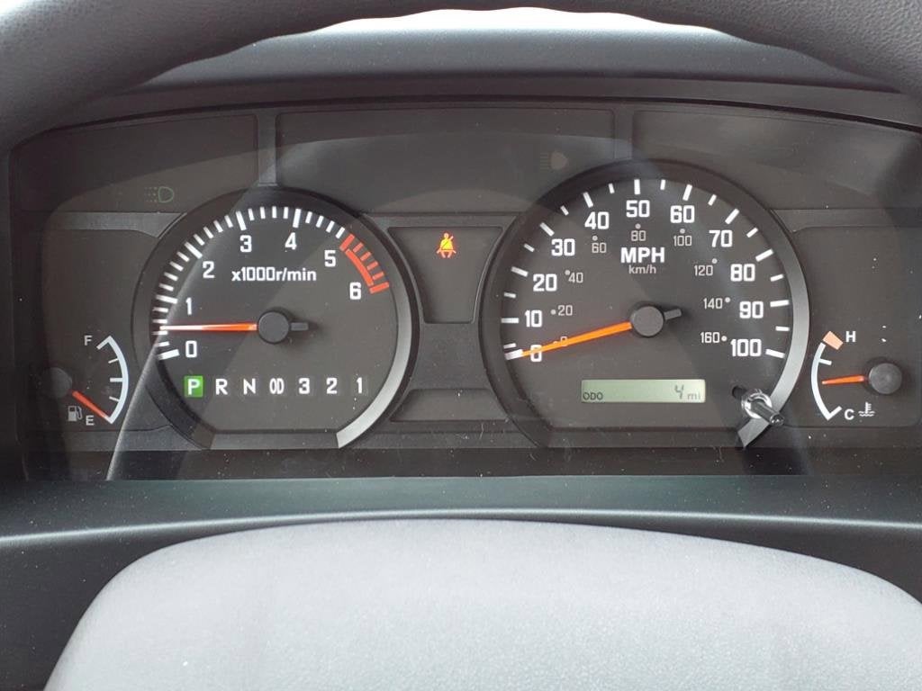 2025 Chevrolet Low Cab Forward 5500 XG Base