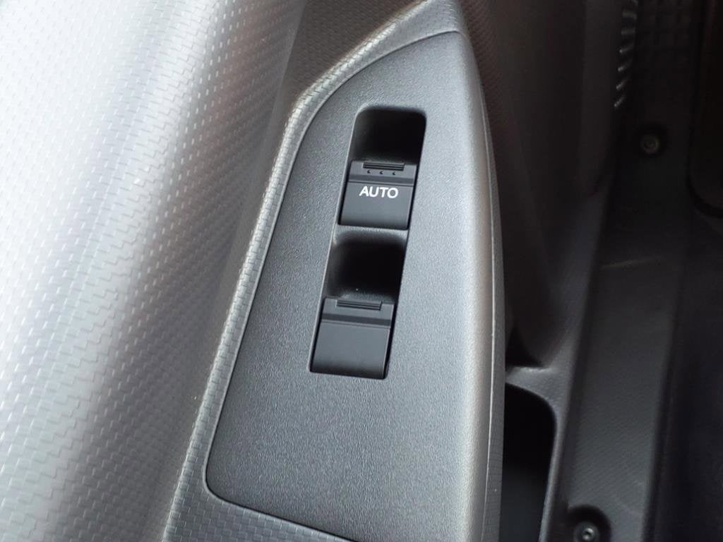 2025 Chevrolet Low Cab Forward 5500 XG Base