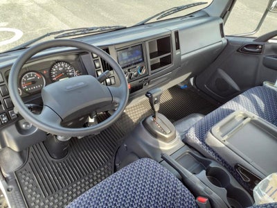 2025 Chevrolet Low Cab Forward 5500 XG Base