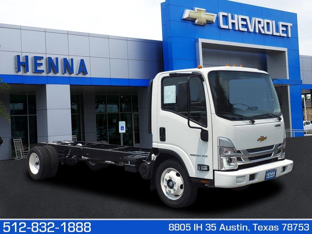 2025 Chevrolet Low Cab Forward 5500 XG Base