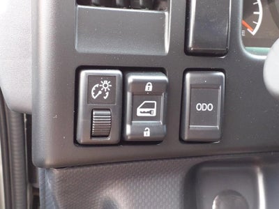 2025 Chevrolet Low Cab Forward 5500 XG Base