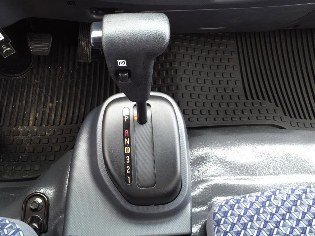 2025 Chevrolet Low Cab Forward 5500 XG Base