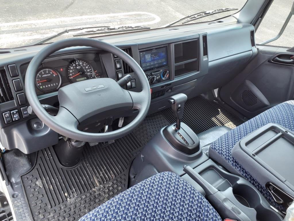 2025 Chevrolet Low Cab Forward 5500 XG Base