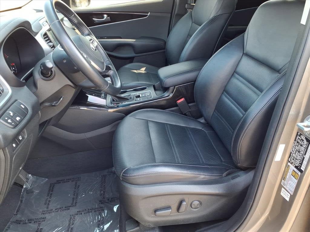 2019 Kia Sorento EX V6