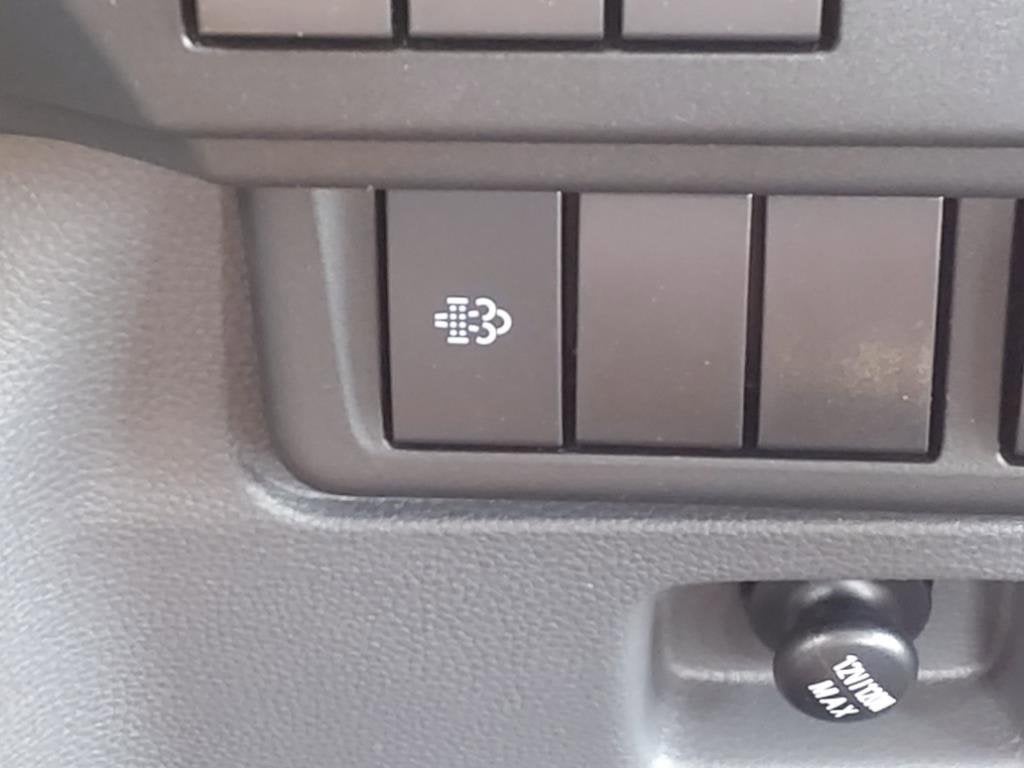 2025 Chevrolet Low Cab Forward 5500 XD 1WT