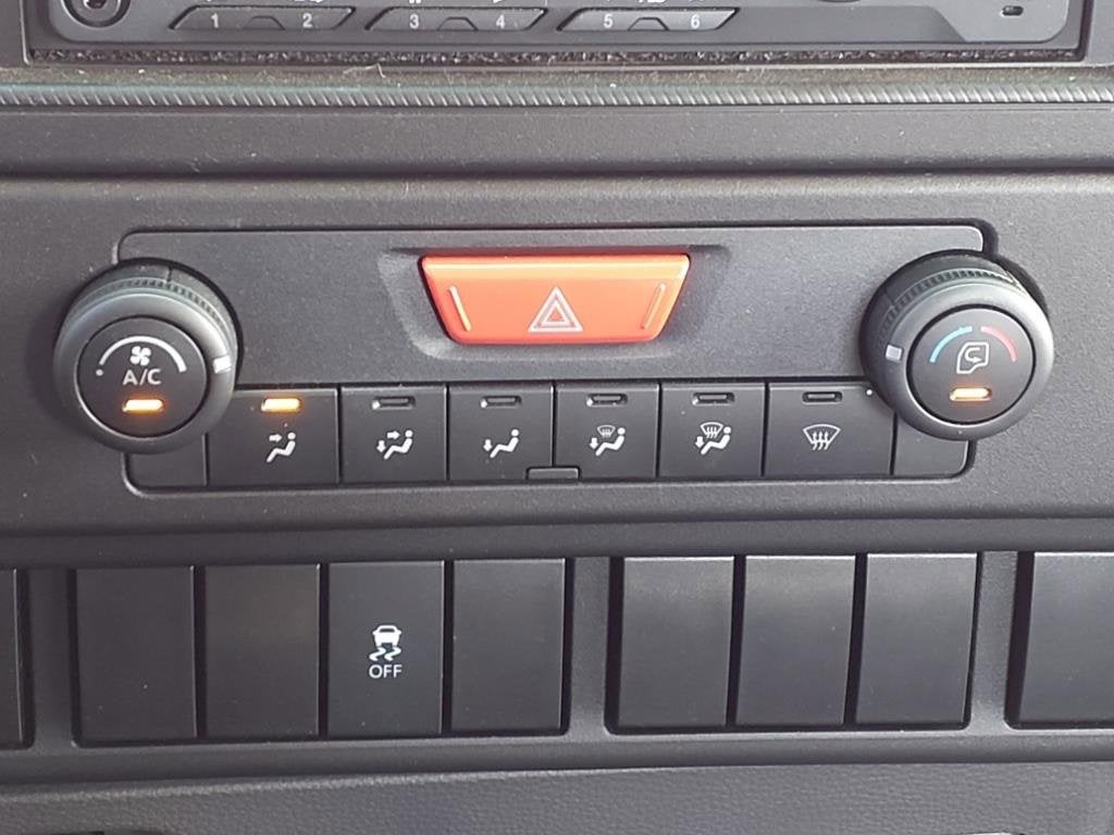 2025 Chevrolet Low Cab Forward 5500 XD 1WT