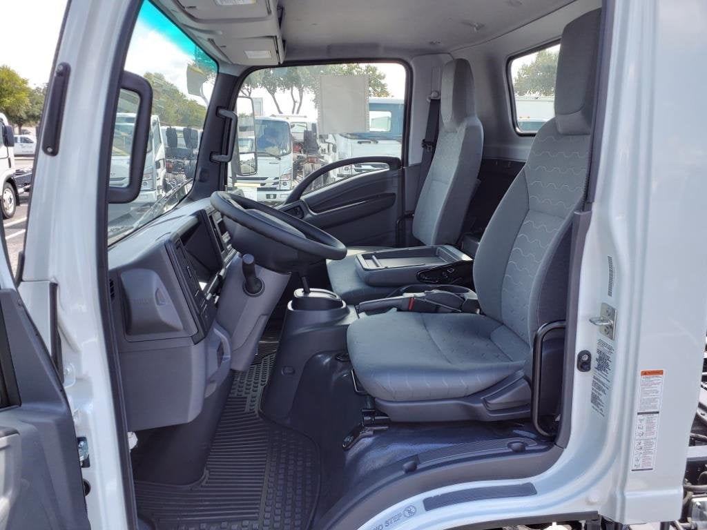 2025 Chevrolet Low Cab Forward 5500 XD 1WT