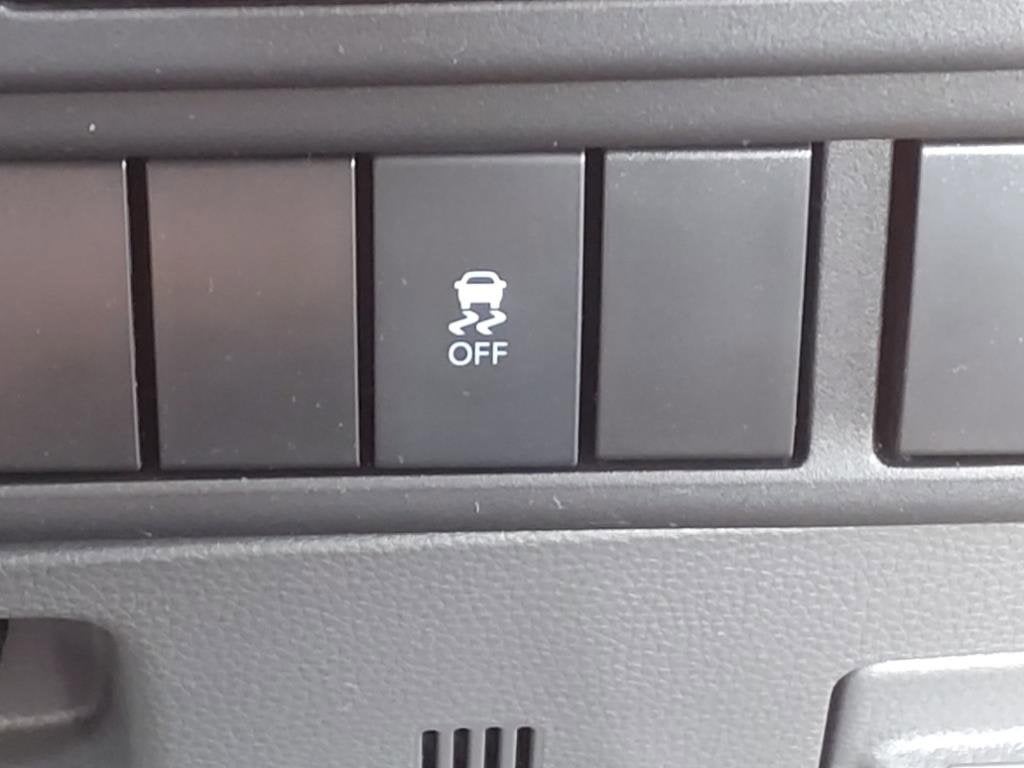 2025 Chevrolet Low Cab Forward 5500 XD 1WT