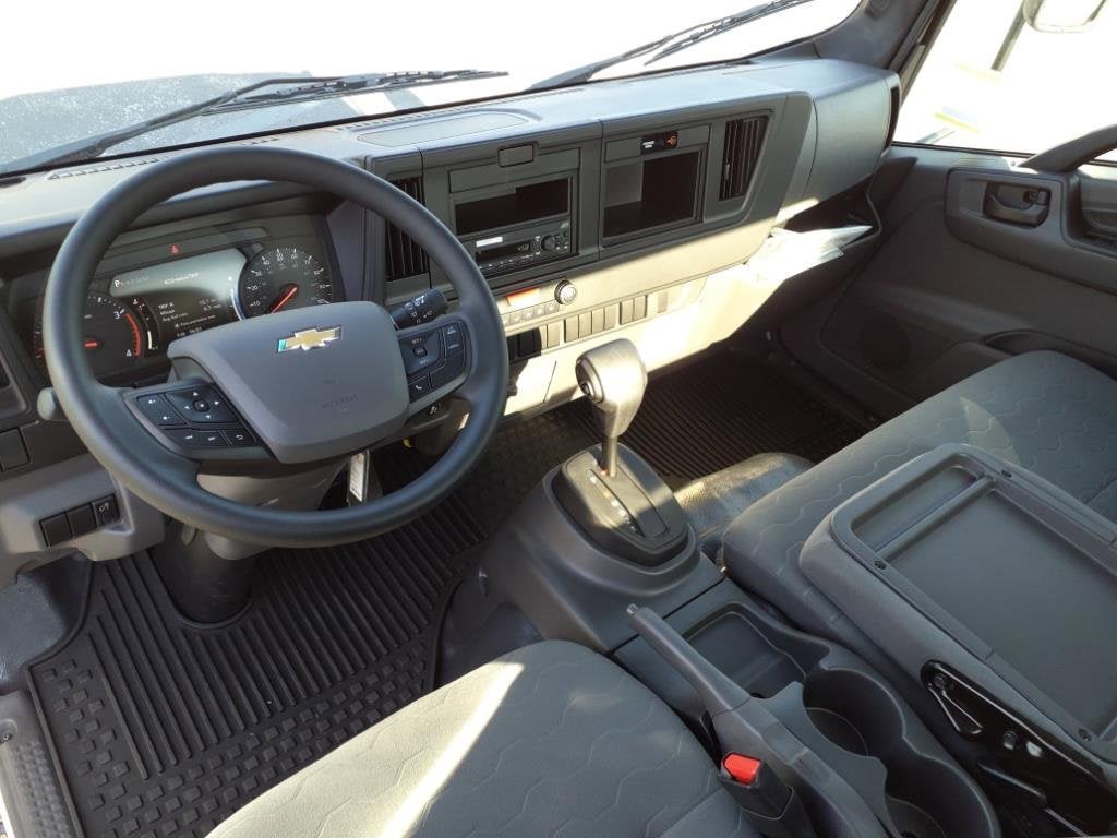 2025 Chevrolet Low Cab Forward 5500 XD 1WT