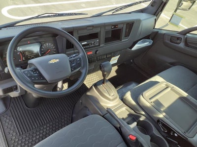 2025 Chevrolet Low Cab Forward 5500 XD 1WT