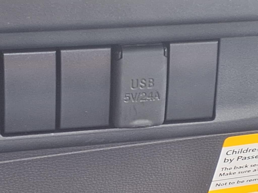 2025 Chevrolet Low Cab Forward 5500 XD Base