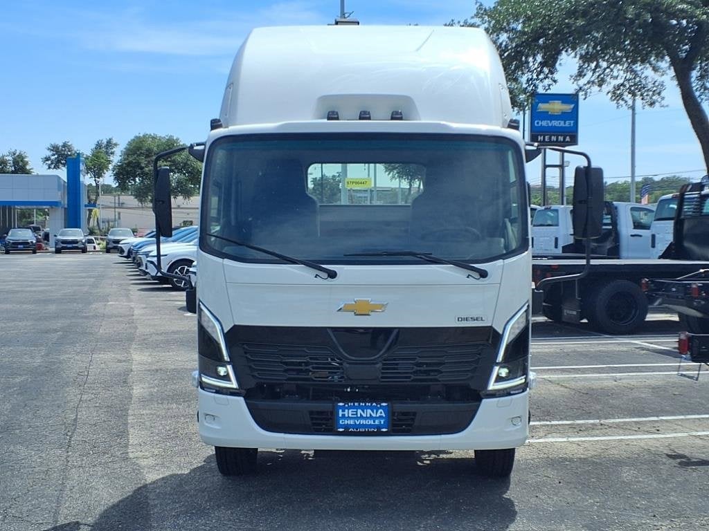 2025 Chevrolet Low Cab Forward 5500 XD Base
