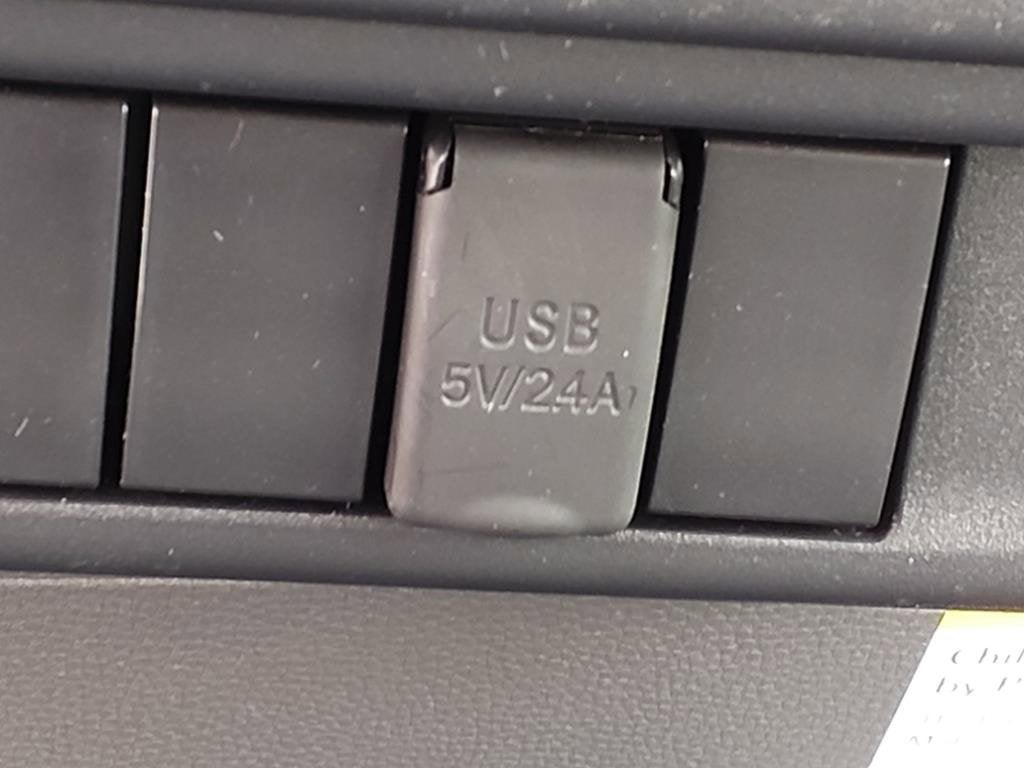 2025 Chevrolet Low Cab Forward 5500 XD 1WT