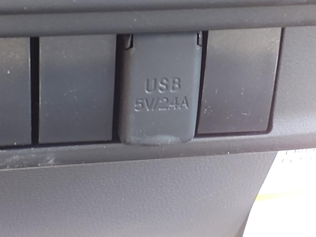 2025 Chevrolet Low Cab Forward 5500 XD 1WT