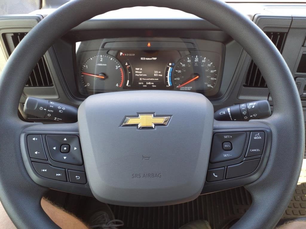 2025 Chevrolet Low Cab Forward 5500 XD 1WT