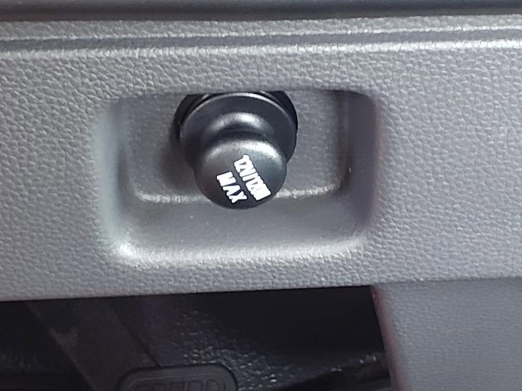 2025 Chevrolet Low Cab Forward 5500 XD Base