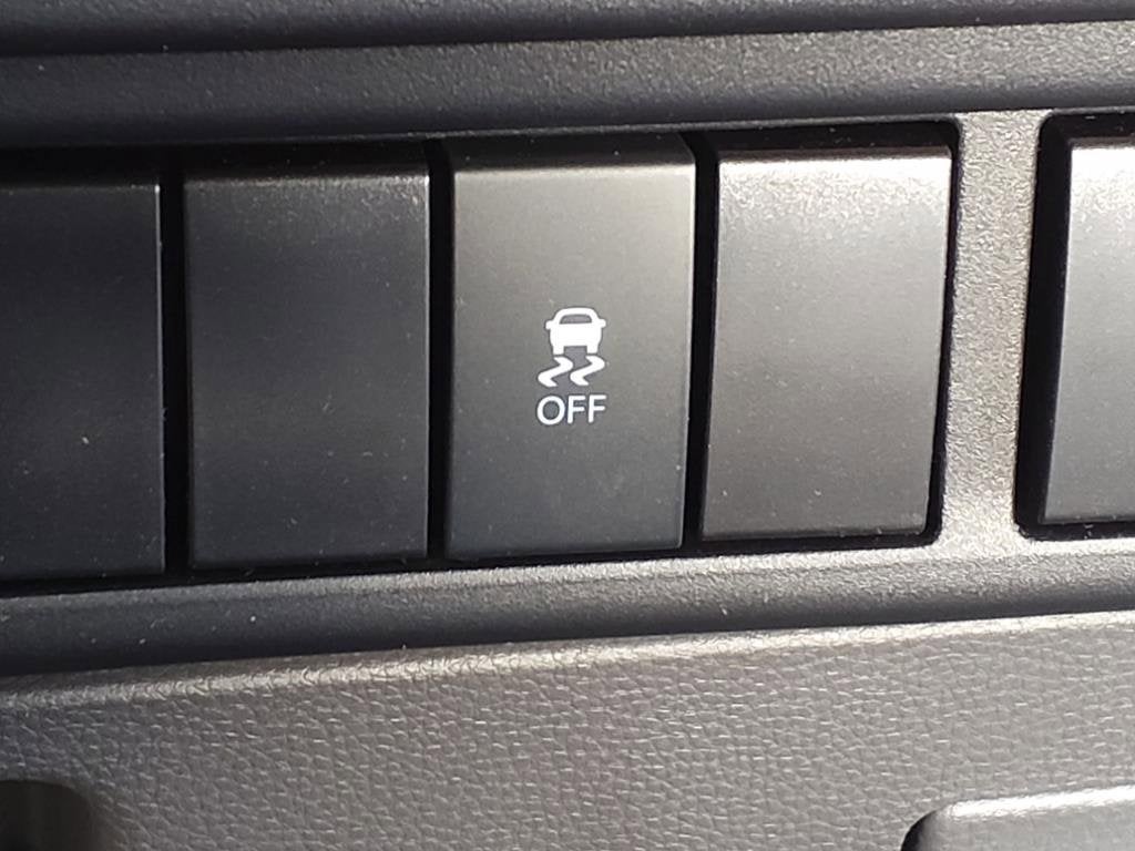 2025 Chevrolet Low Cab Forward 5500 XD 1WT