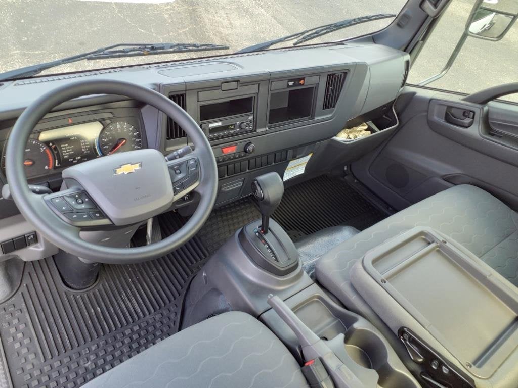 2025 Chevrolet Low Cab Forward 5500 XD 1WT