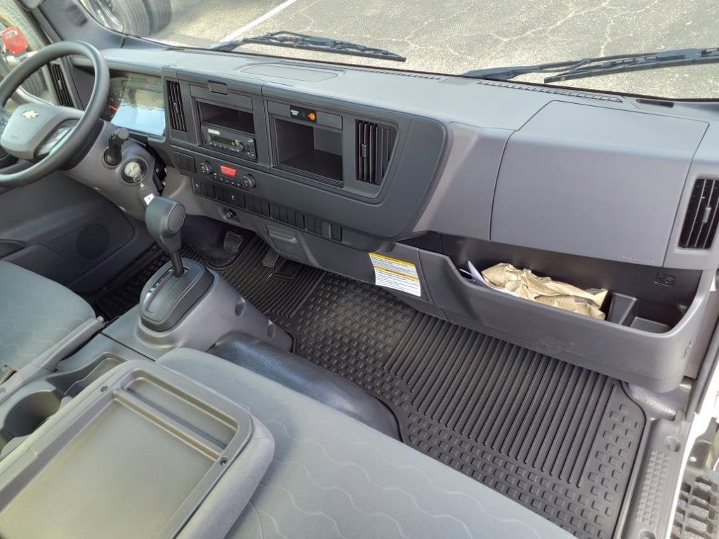 2025 Chevrolet Low Cab Forward 5500 XD 1WT