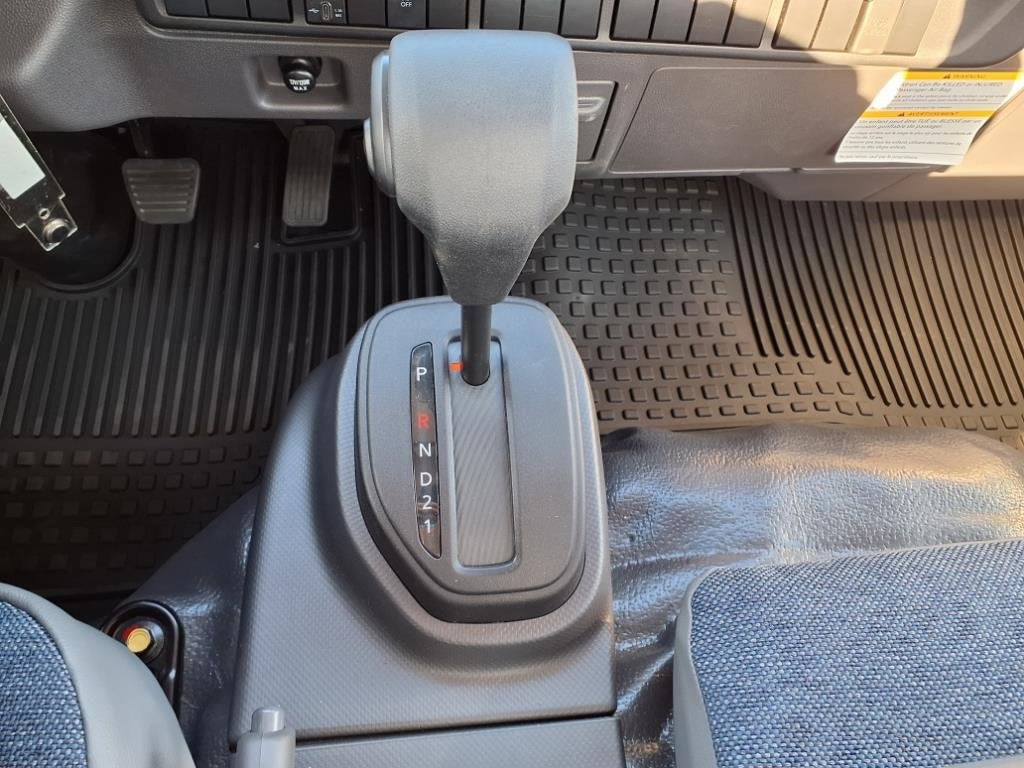 2025 Chevrolet Low Cab Forward 5500 XD Base