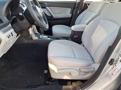 2015 Subaru Forester 2.5i