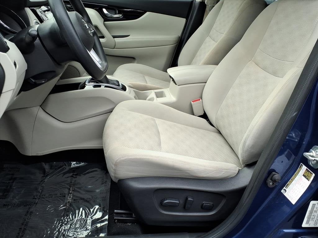 2018 Nissan Rogue Sport SV