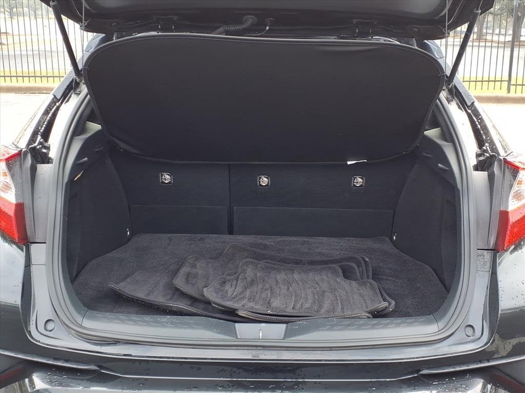 2019 Toyota C-HR XLE