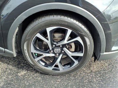 2019 Toyota C-HR XLE