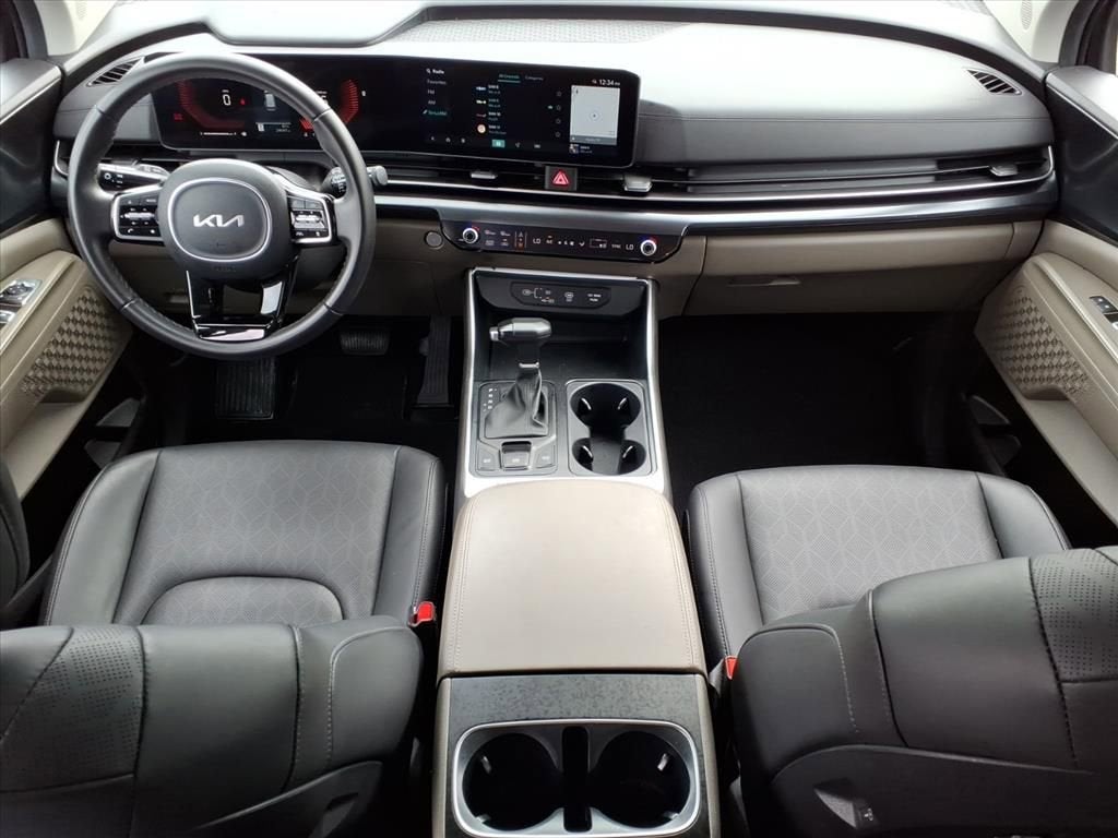 2025 Kia Carnival LXS