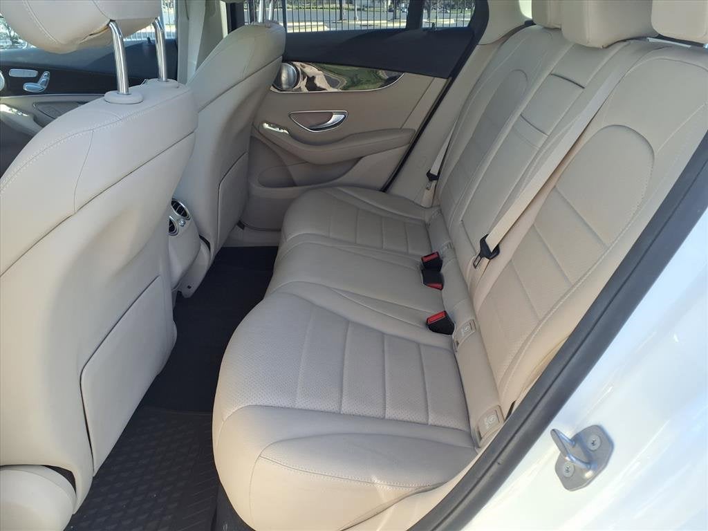 2021 Mercedes-Benz GLC GLC 300