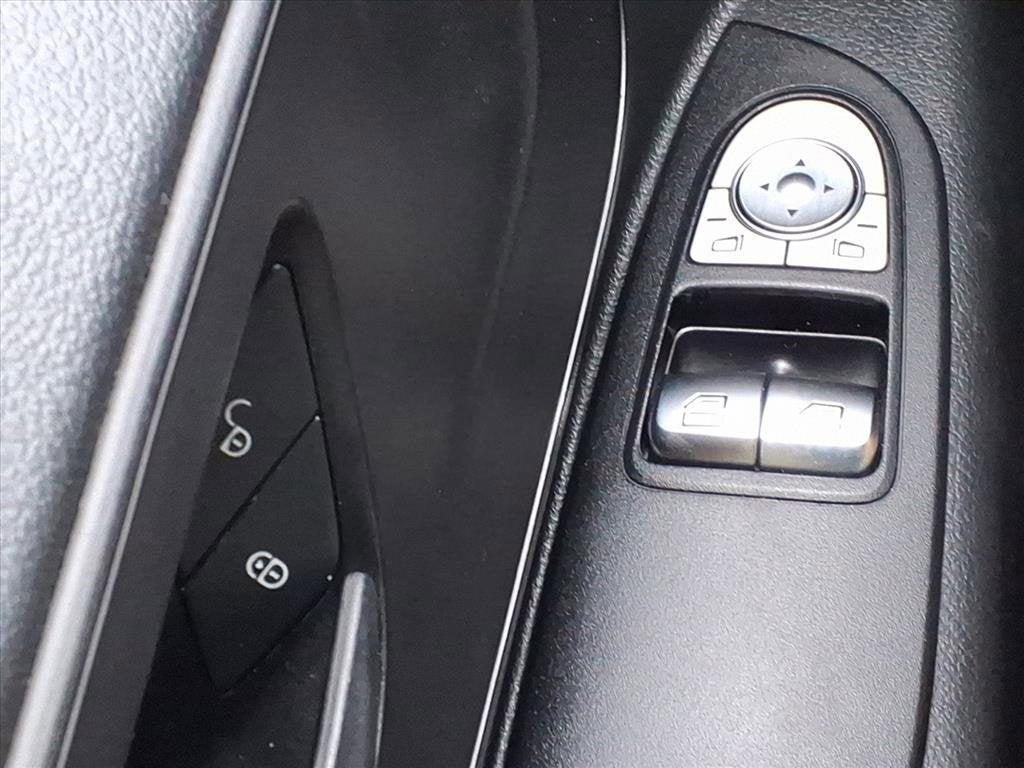 2019 Mercedes-Benz Metris Passenger Van Base