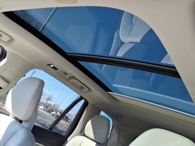 2020 Volvo XC90 Momentum