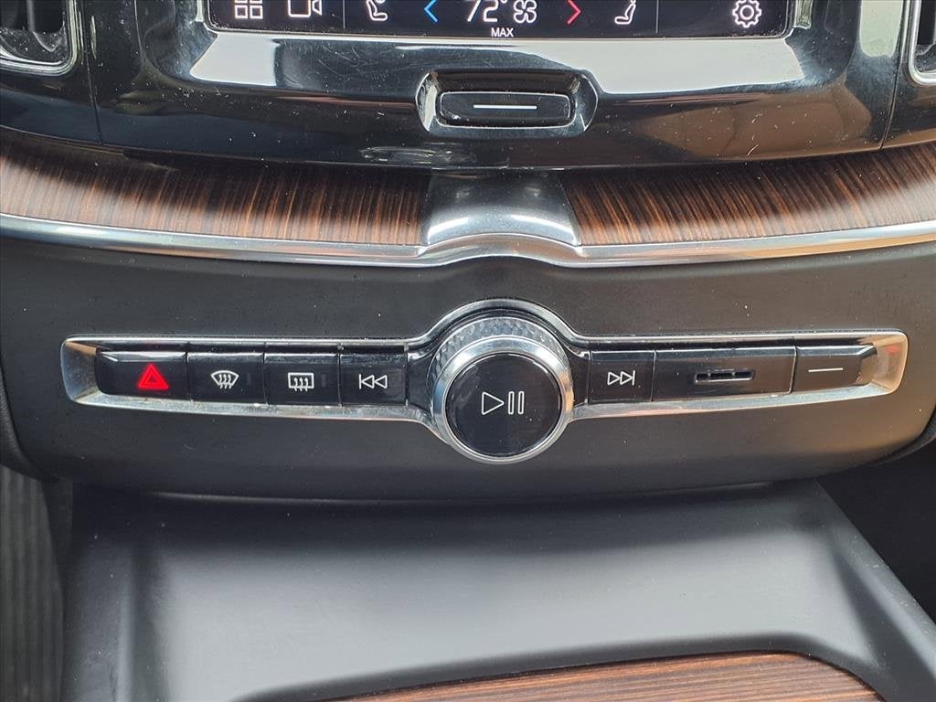 2022 Volvo XC60 Inscription