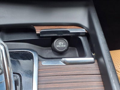 2022 Volvo XC60 Inscription