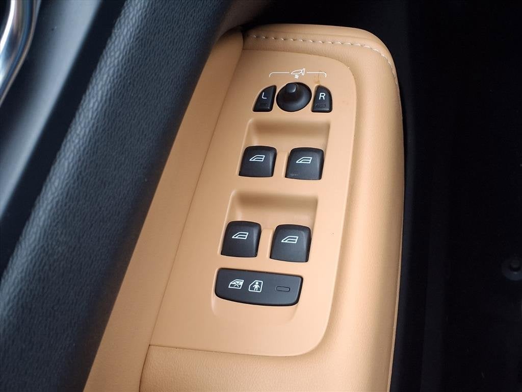 2022 Volvo XC60 Inscription