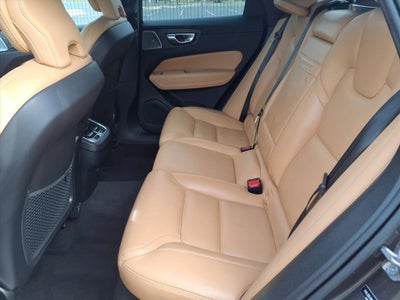 2022 Volvo XC60 Inscription